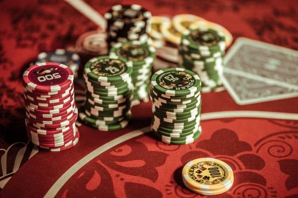 coinmarketcap এর প্রধান গেম স্ক্রিন